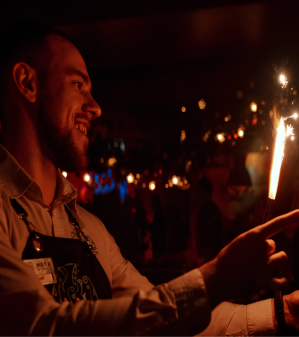 Мята Lounge столы для посетителей